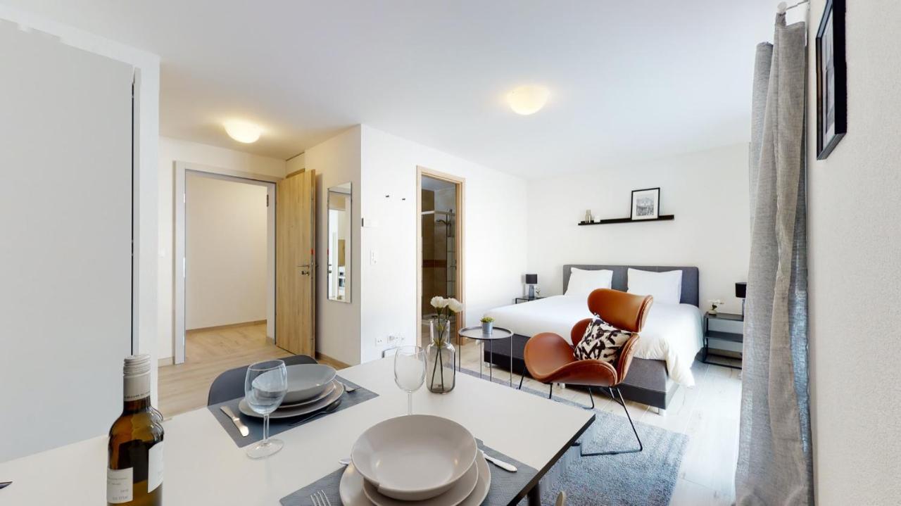 Nonanteneuf Appart Hotel Aigle - Contactless Check-In Exteriör bild
