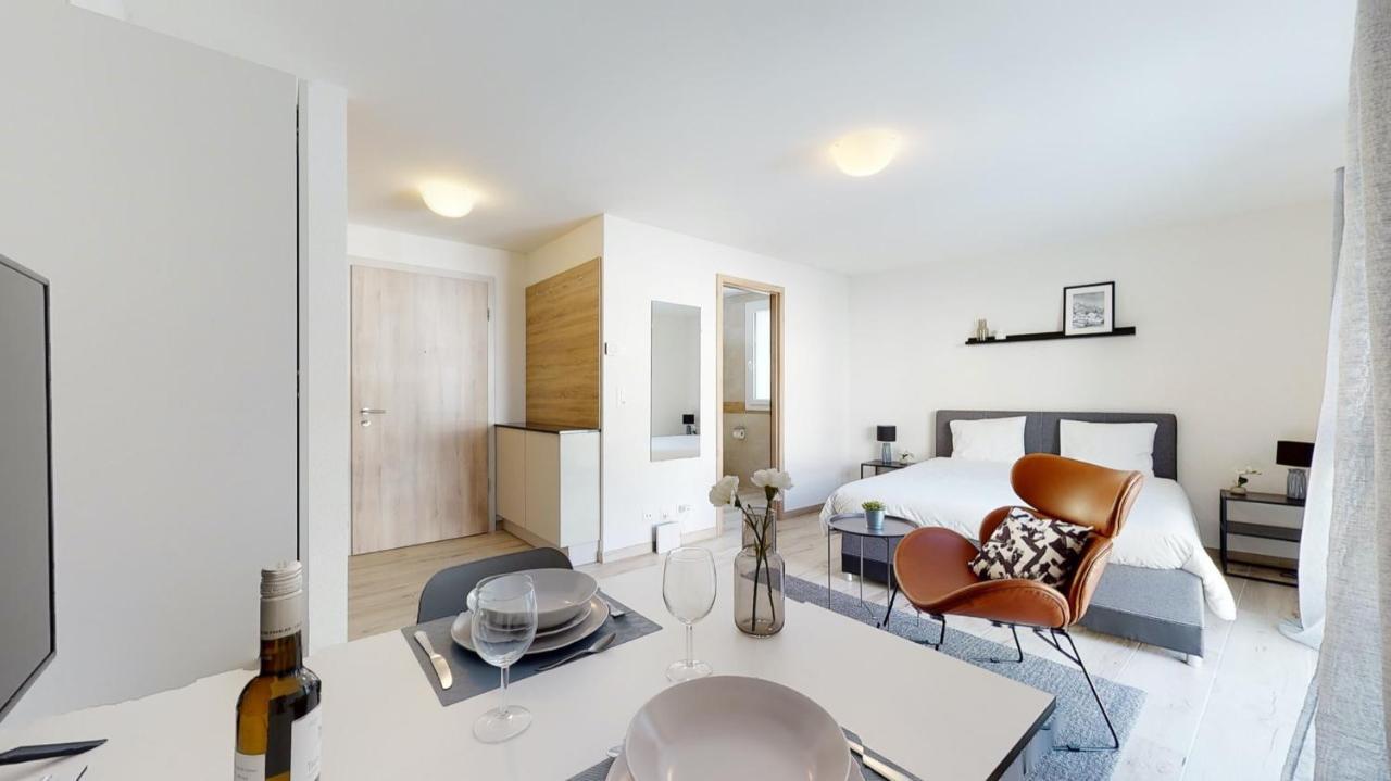 Nonanteneuf Appart Hotel Aigle - Contactless Check-In Exteriör bild