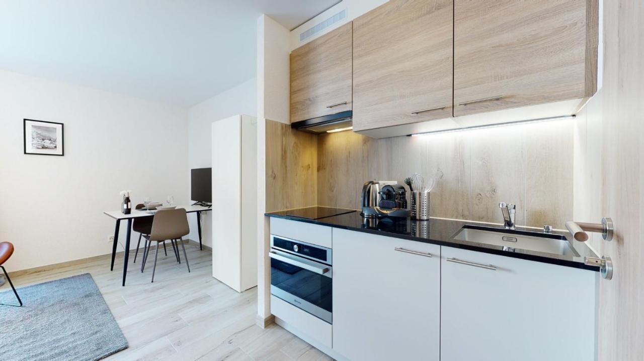 Nonanteneuf Appart Hotel Aigle - Contactless Check-In Exteriör bild