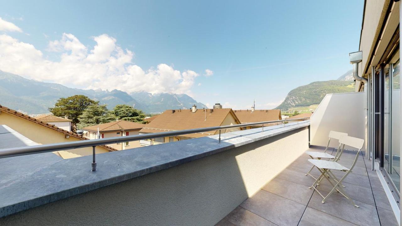 Nonanteneuf Appart Hotel Aigle - Contactless Check-In Exteriör bild