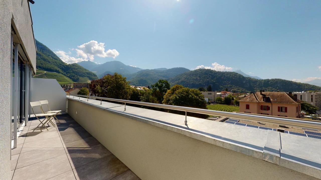 Nonanteneuf Appart Hotel Aigle - Contactless Check-In Exteriör bild