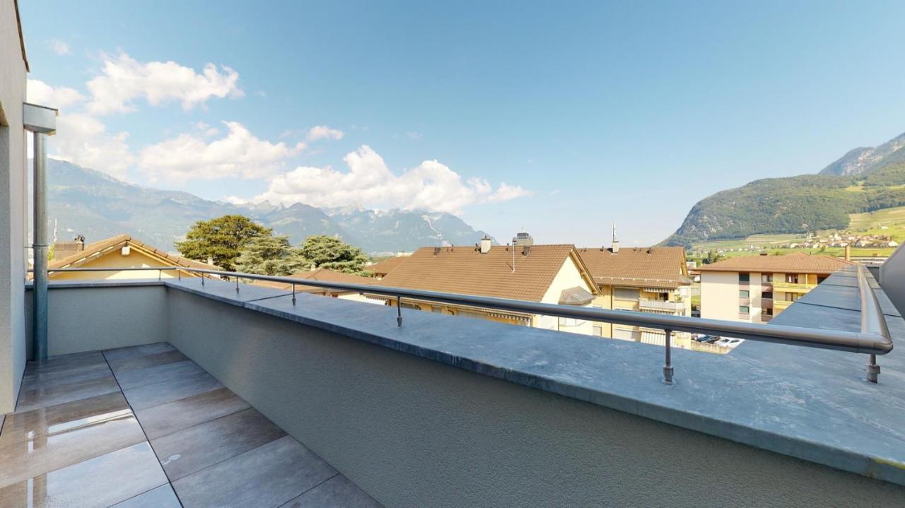 Nonanteneuf Appart Hotel Aigle - Contactless Check-In Exteriör bild